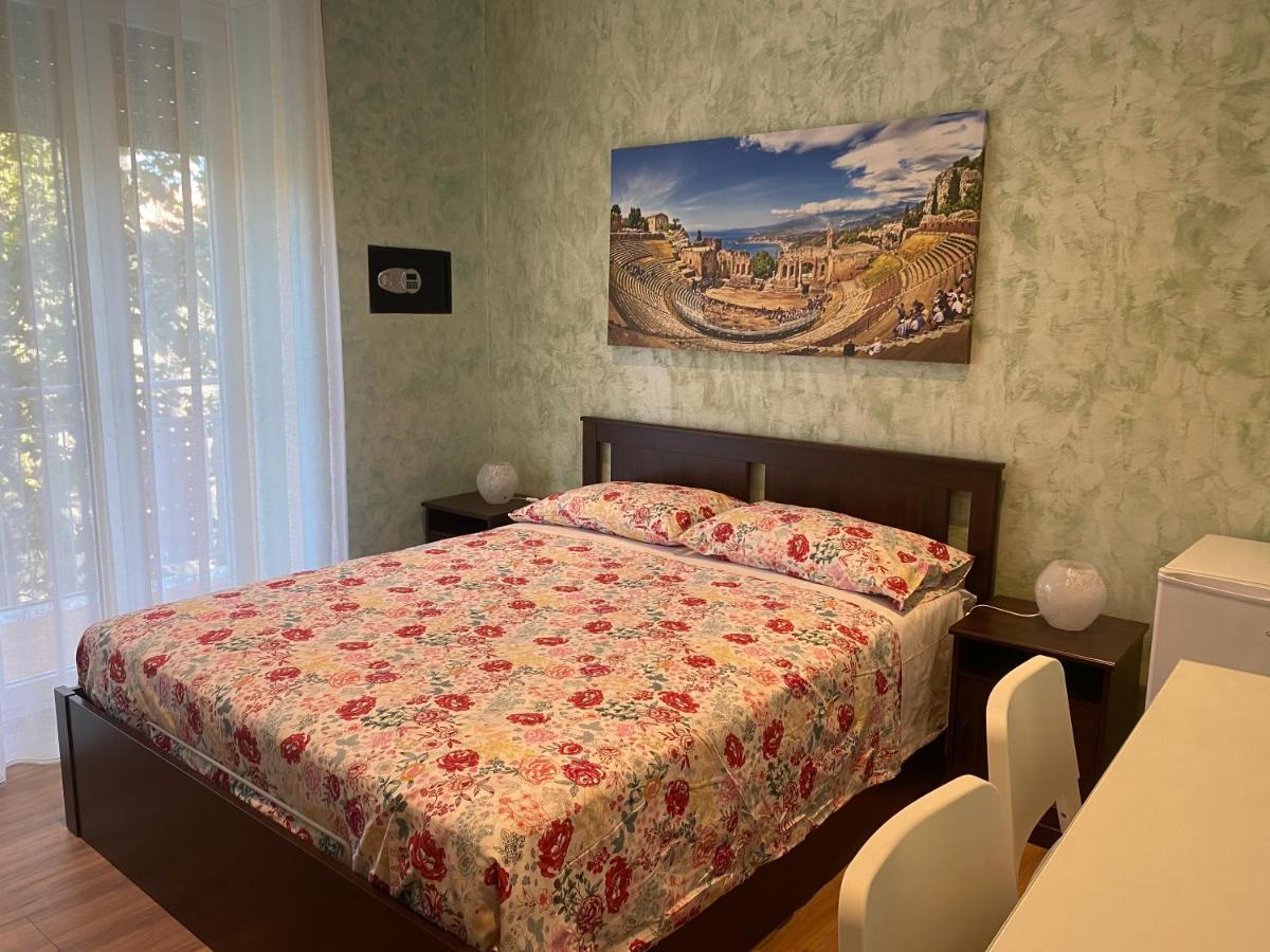 B&B Catania Centro - Charme & More Ngoại thất bức ảnh