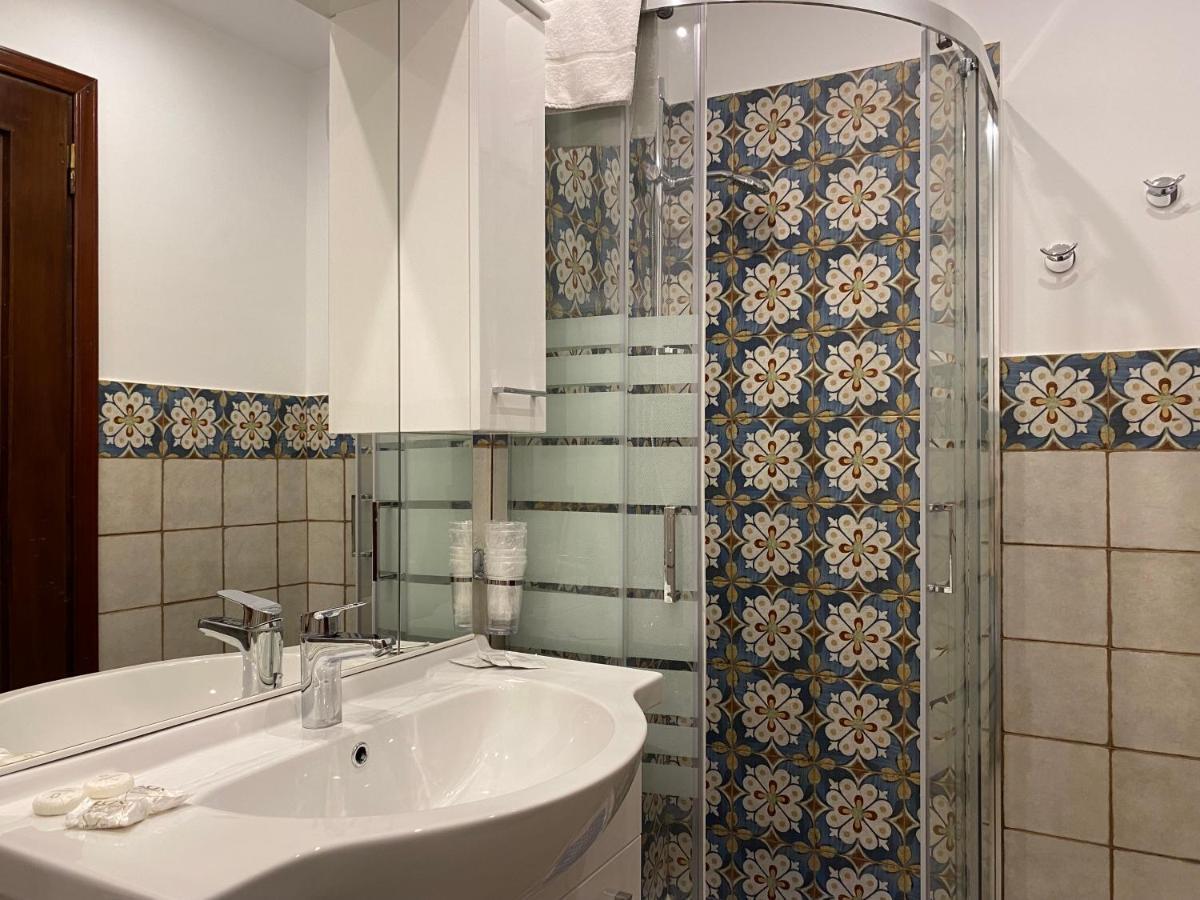 B&B Catania Centro - Charme & More Ngoại thất bức ảnh